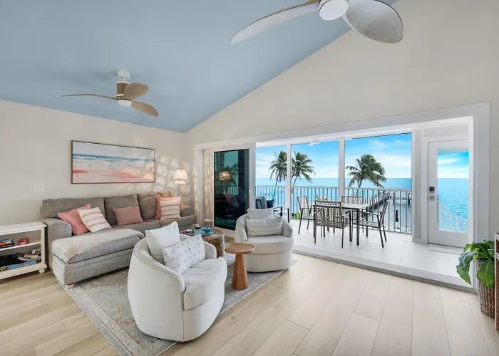 Captiva Hide A Way 2D
